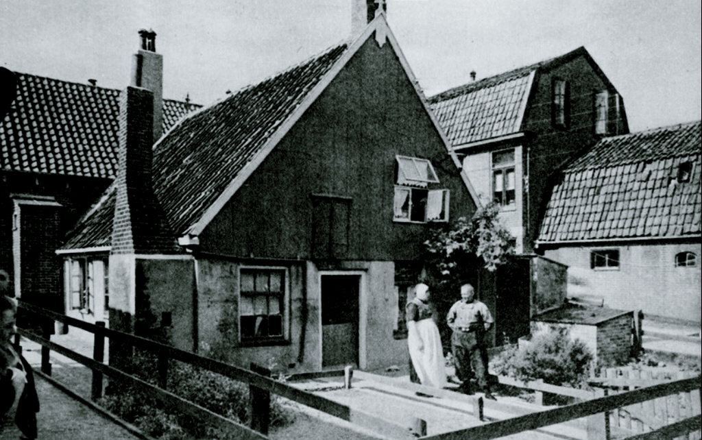 oude urker woning in wijk 6
